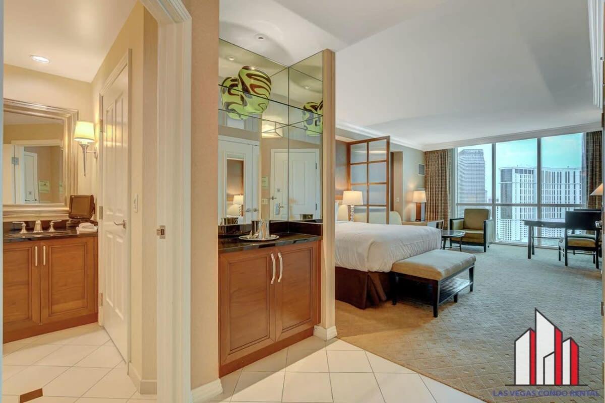 Mgm Signature-24-709 Strip View Jacuzzi Casa de férias *
